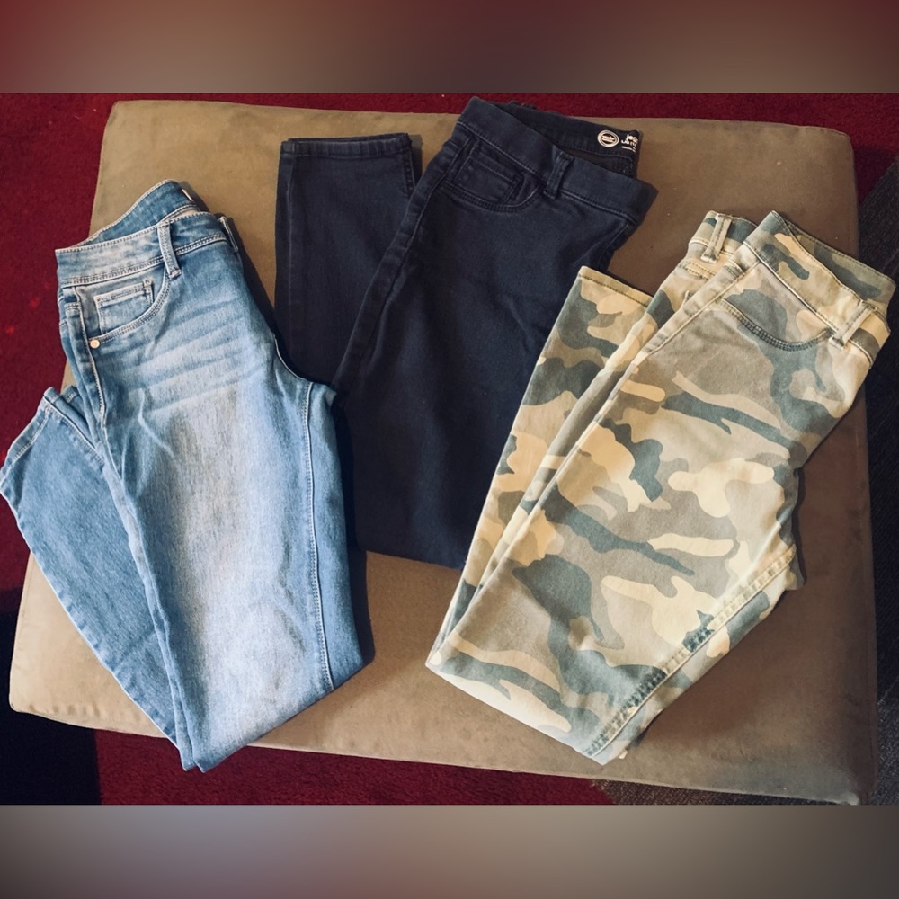 DONATED- Girls Jeans & Jeggings (3 pair)